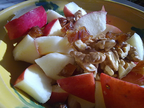 Poma amb anous i dàtils, de La. Blasco, al Flickr