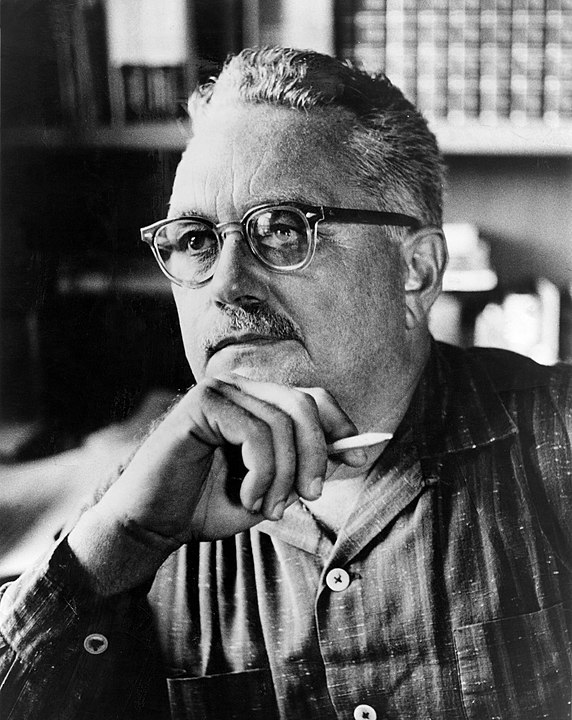 Hodding Carter a la Viquipèdia